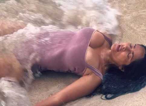 Salma hayek leaked private photo uncensored HD quality