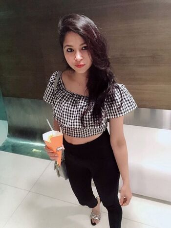 Santoor mom rachna leaked private photo uncensored HD quality