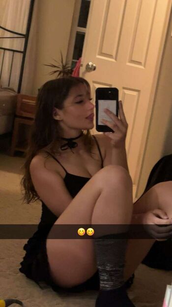 Sara dobrik page leaked private photo uncensored HD quality