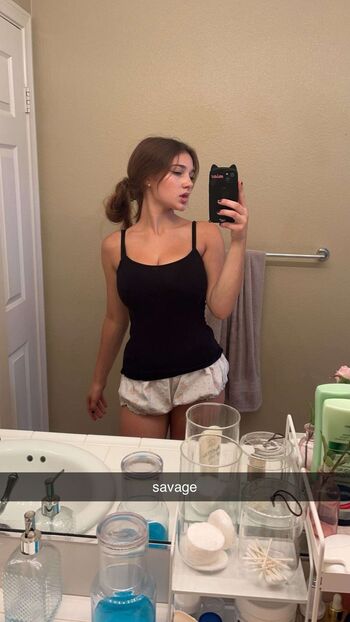 Sara dobrik leaked private photo uncensored HD quality