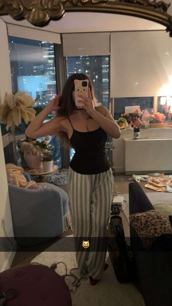 Sara dobrik page leaked private photo uncensored HD quality