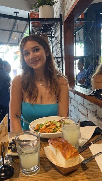 Sara dobrik page leaked private photo uncensored HD quality