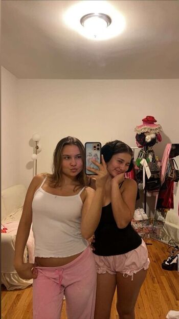 Sara dobrik page leaked private photo uncensored HD quality