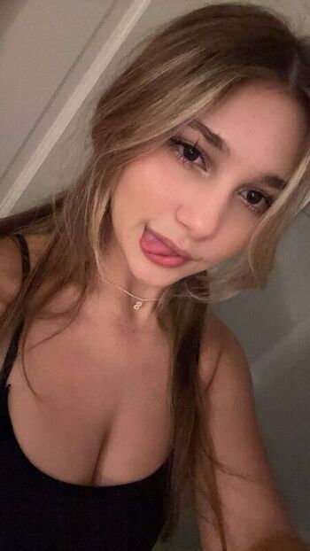 Sara dobrik page leaked private photo uncensored HD quality