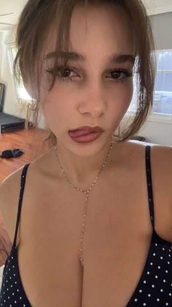 Sara dobrik leaked private photo uncensored HD quality