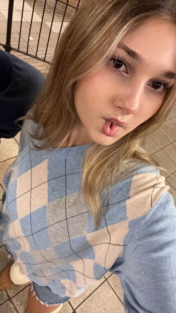 Sara dobrik leaked private photo uncensored HD quality