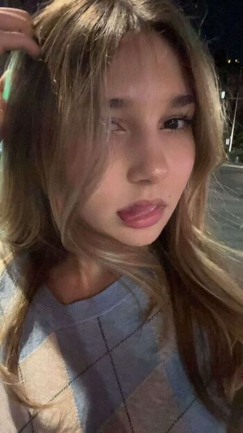 Sara dobrik leaked private photo uncensored HD quality
