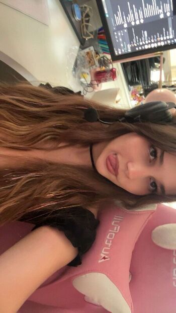Sara dobrik leaked private photo uncensored HD quality