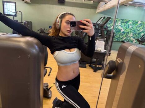 Sarabella harris page leaked private photo uncensored HD quality