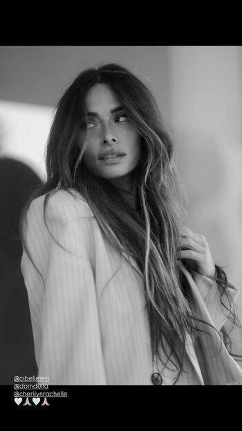 Sarah shahi page leaked private photo uncensored HD quality