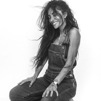 Sarah shahi page leaked private photo uncensored HD quality