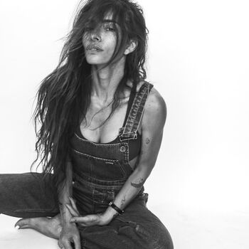 Sarah shahi page leaked private photo uncensored HD quality