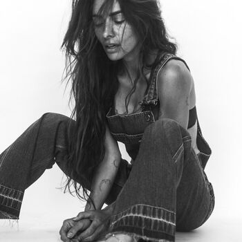 Sarah shahi page leaked private photo uncensored HD quality