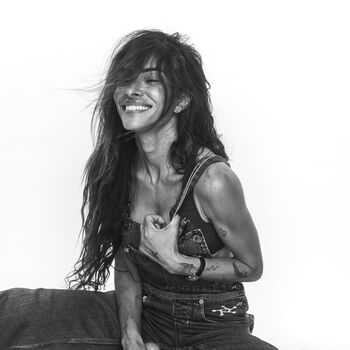 Sarah shahi page leaked private photo uncensored HD quality
