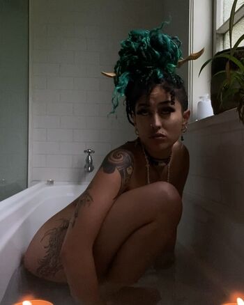 Savage hine page leaked private photo uncensored HD quality