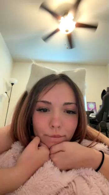 Savvyxoxo leaked private photo uncensored HD quality