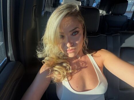 Scarlet aviram leaked private photo uncensored HD quality