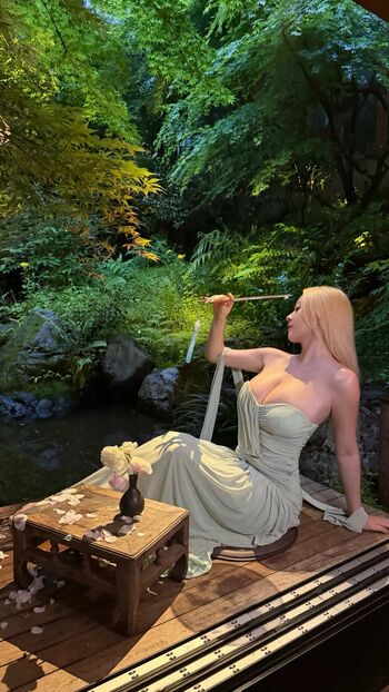 Seon h e leaked private photo uncensored HD quality