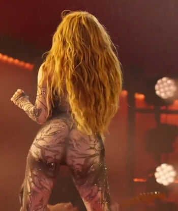 Shakira leaked private photo uncensored HD quality
