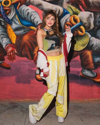 Shakira leaked private photo uncensored HD quality