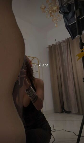 Shambhavi singh page leaked private photo uncensored HD quality