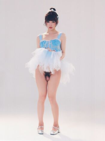 Shiliuyelei page leaked private photo uncensored HD quality