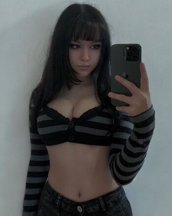 Silvibunni leaked private photo uncensored HD quality
