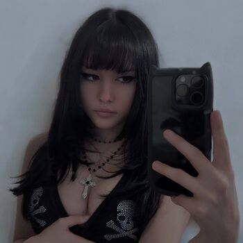 Silvibunni leaked private photo uncensored HD quality