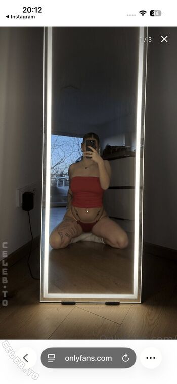 Sinasunchez leaked private photo uncensored HD quality