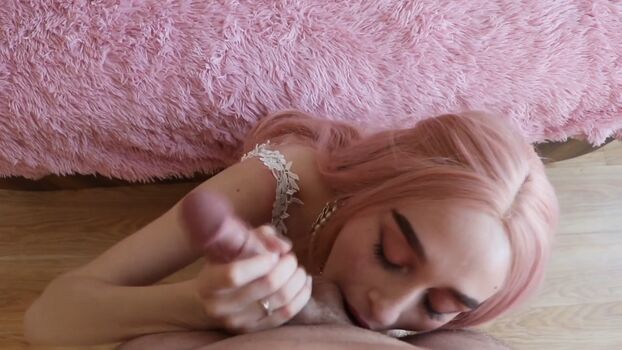 Sladkislivki leaked private photo uncensored HD quality