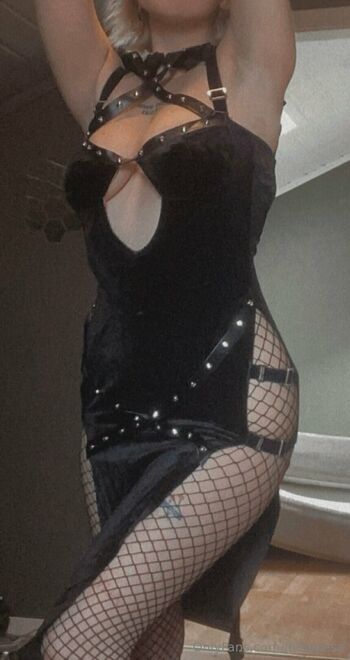 Snitchesgetstiches leaked private photo uncensored HD quality