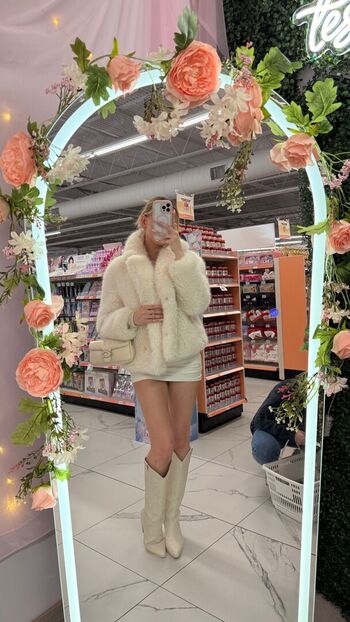 Sophia diamond  page leaked private photo uncensored HD quality