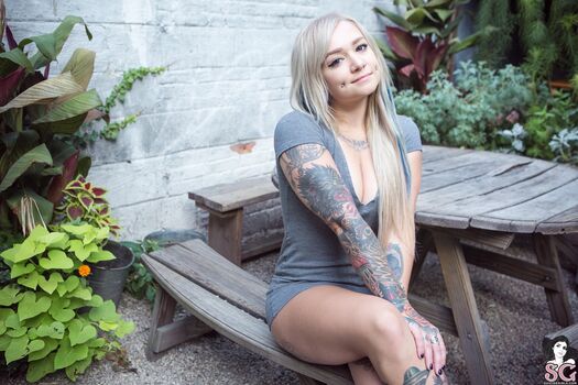 Spaceinvayda page leaked private photo uncensored HD quality