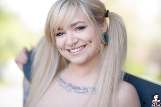 Spaceinvayda page leaked private photo uncensored HD quality