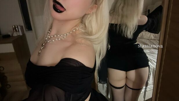 Stassianova leaked private photo uncensored HD quality