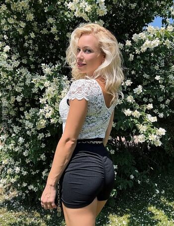 Steffi landerer leaked private photo uncensored HD quality