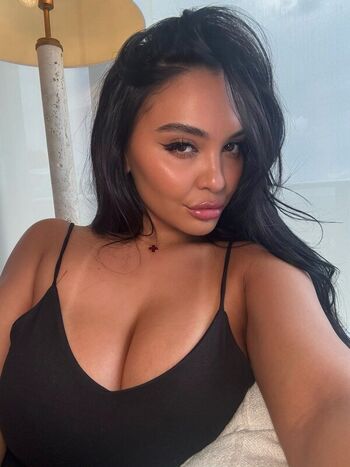 Stella hudgens leaked private photo uncensored HD quality