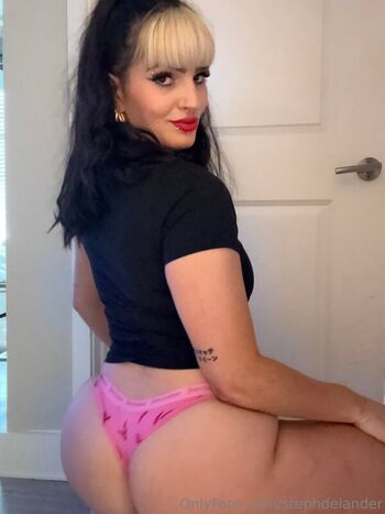 Steph de lander page leaked private photo uncensored HD quality