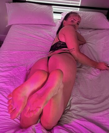 Steph de lander page leaked private photo uncensored HD quality