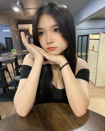 Stephanie chua page leaked private photo uncensored HD quality