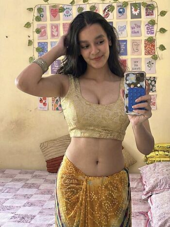 Subhashree sahu page leaked private photo uncensored HD quality