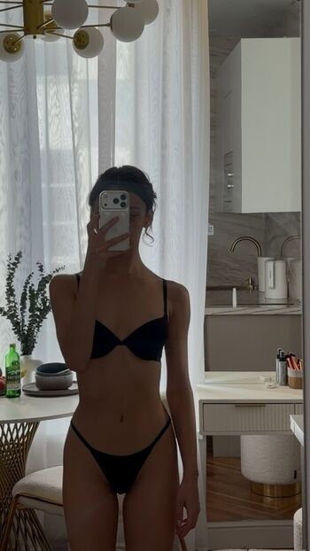 Sumpremegungirl page leaked private photo uncensored HD quality