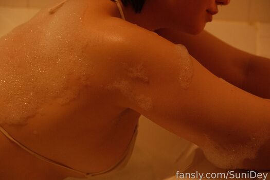 Sunidey  page leaked private photo uncensored HD quality