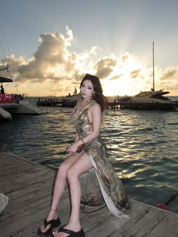 Susansunn leaked private photo uncensored HD quality