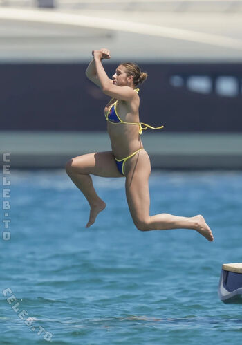 Tate mcrae page leaked private photo uncensored HD quality