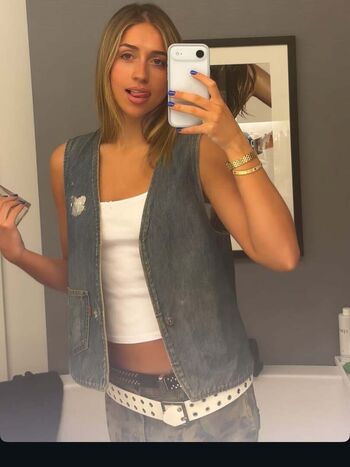 Tate mcrae page leaked private photo uncensored HD quality