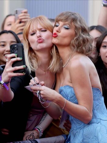 Taylor swift  page leaked private photo uncensored HD quality