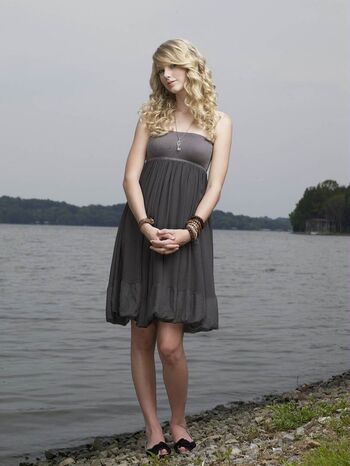 Taylor swift  page leaked private photo uncensored HD quality