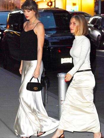 Taylor swift  page leaked private photo uncensored HD quality