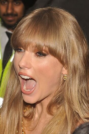 Taylor swift leaked private photo uncensored HD quality